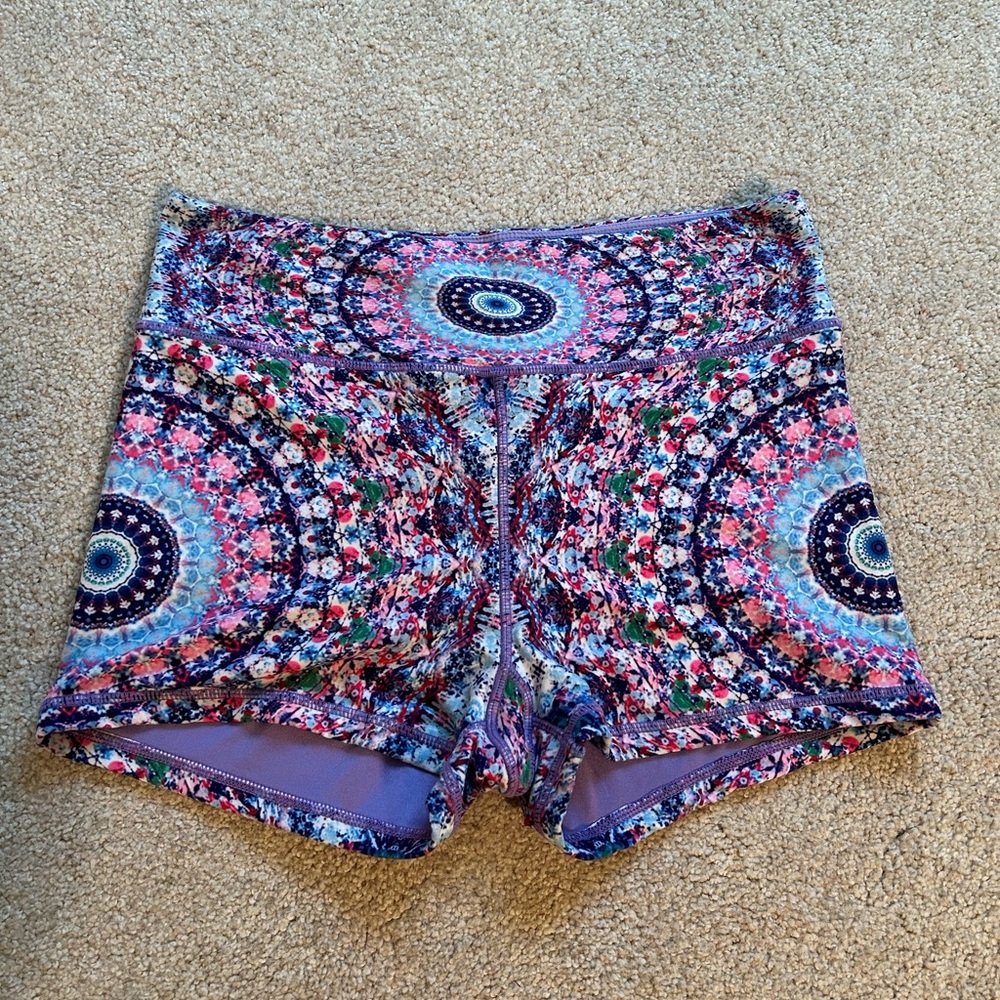Wolven Threads Chakra Shorts